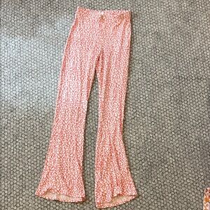 O’Neill Pink Patterned Flared legging pants size xs